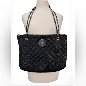 Quilted DKNY Black Shoulder Bag with Chain Strap